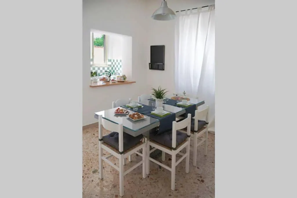 Apartment Villa La Rina Palermo Italy
